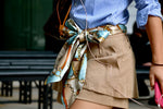 9 Ways to Wear a Scarf